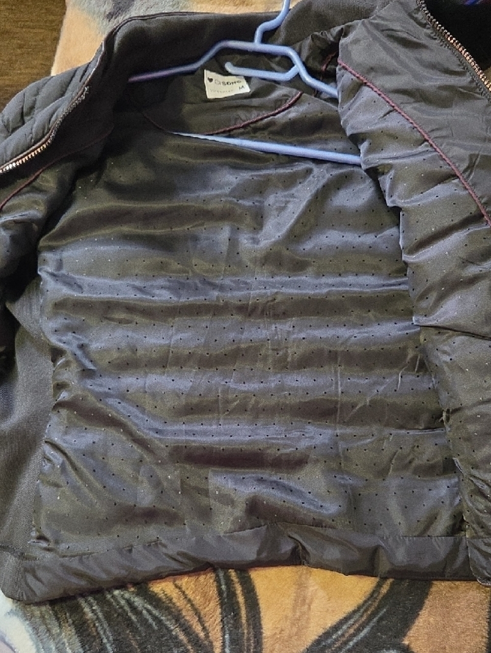 Ci Sono Black Quilted Puffer Jacket with Rose Gold Accents - Picture 9 of 10